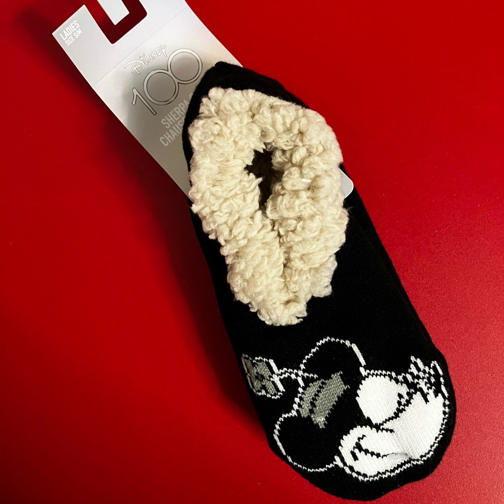 💐 2/$25💐 Disney Minnie Mouse Sherpa Slipper Socks Black